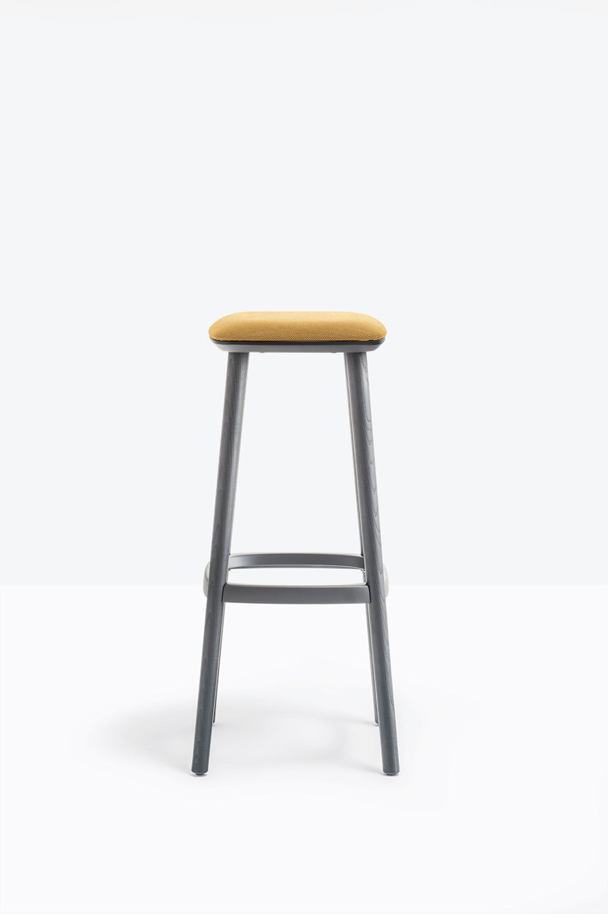 Pedrali Babila 2706 – scaun bar, confort profesional și design modern