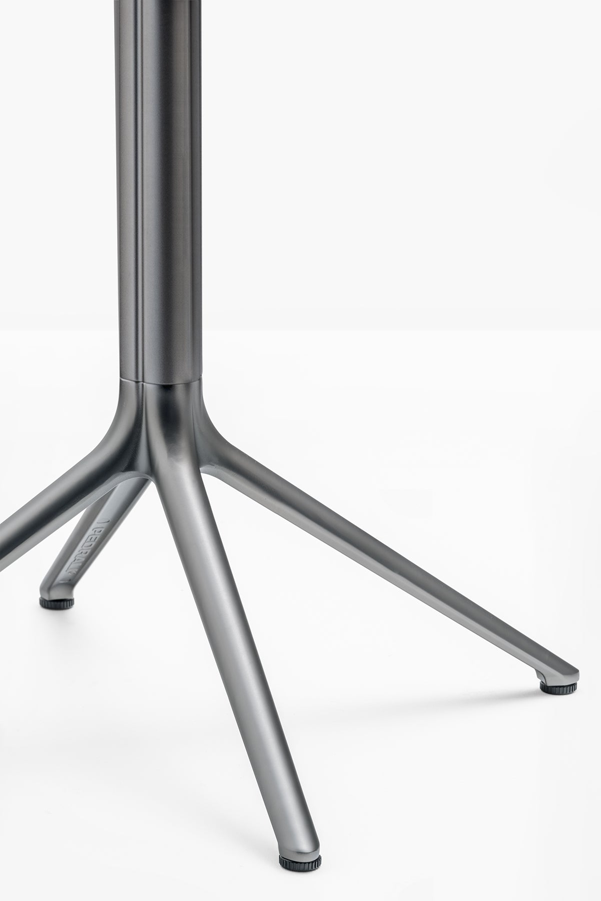 Pedrali Elliot 5475 – picior de masă, în culori la alegere