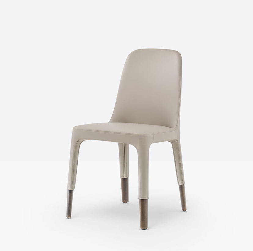 Pedrali Ester 691 – scaun profesional HoReCa, disponibil în culori variate