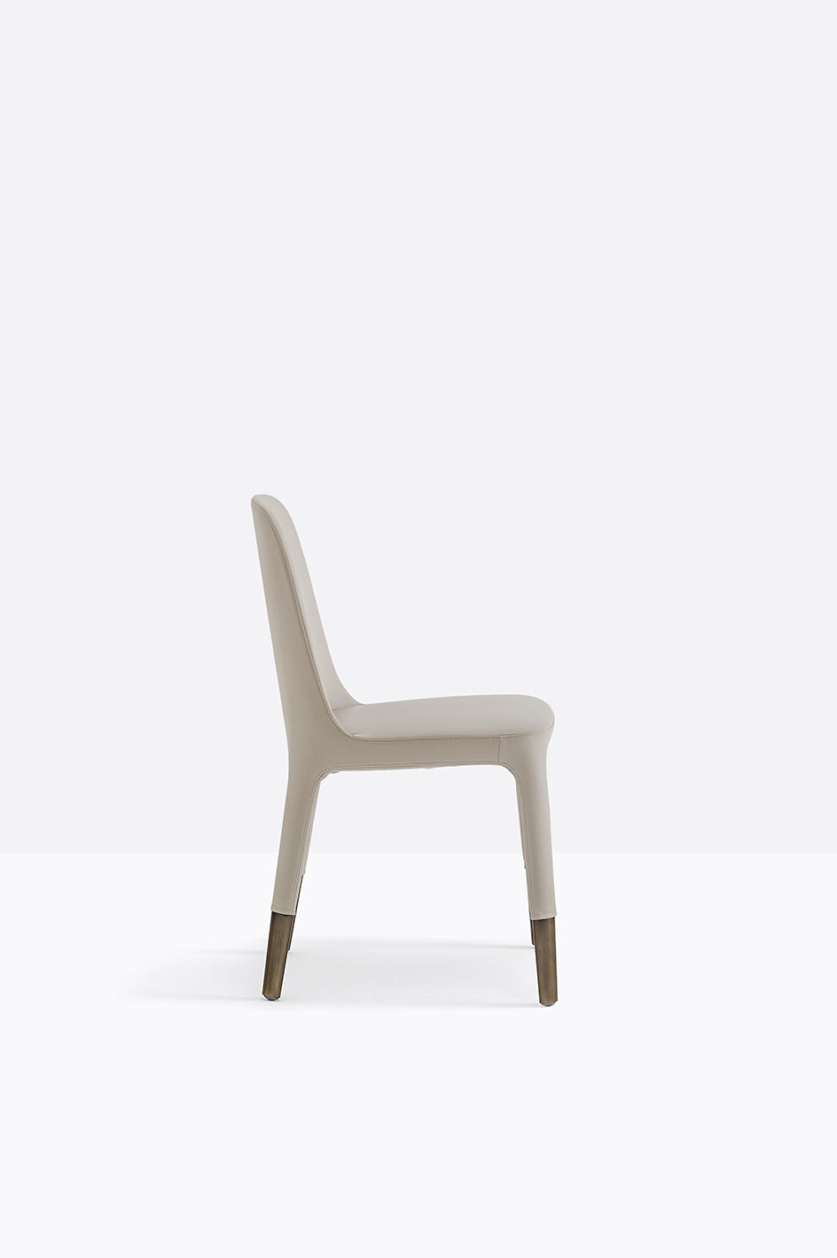 Pedrali Ester 691 – scaun profesional HoReCa, disponibil în culori variate