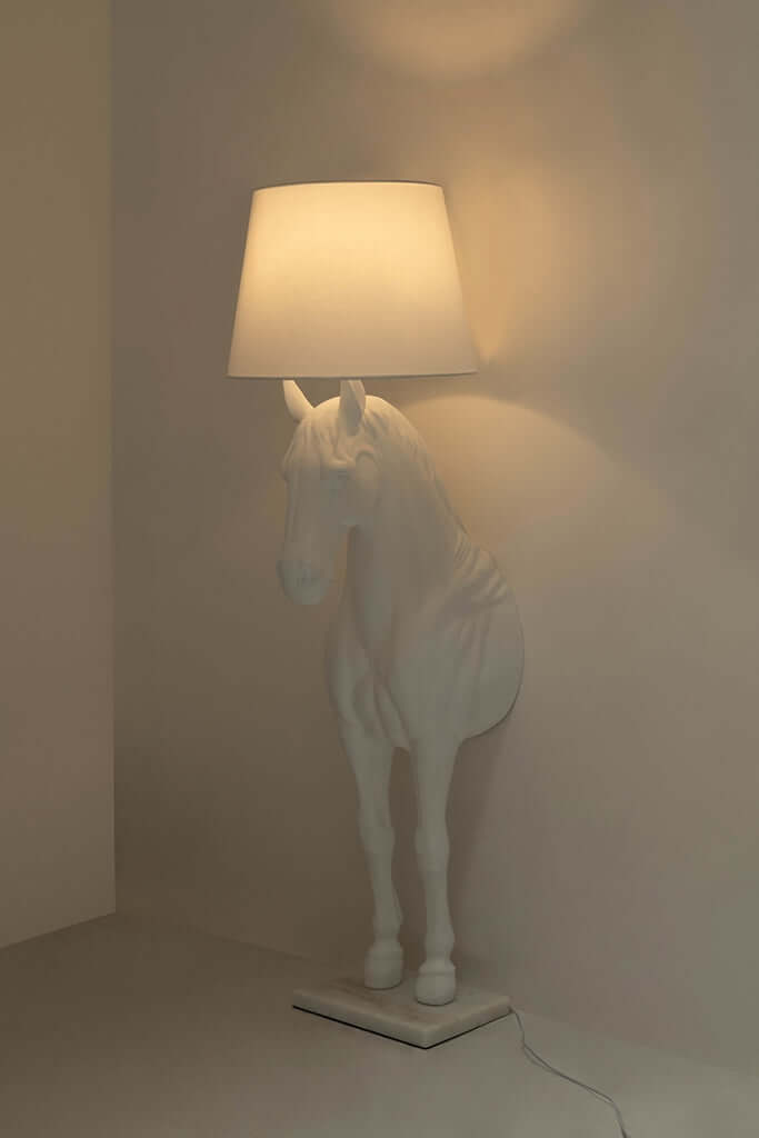 Lampă de podea GOAT Horse Stand M alb - fibră de sticlăMobCenter