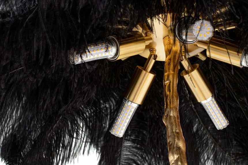 Lampă de podea Tiffany 175 alamă neagră/pene naturaleMobCenter