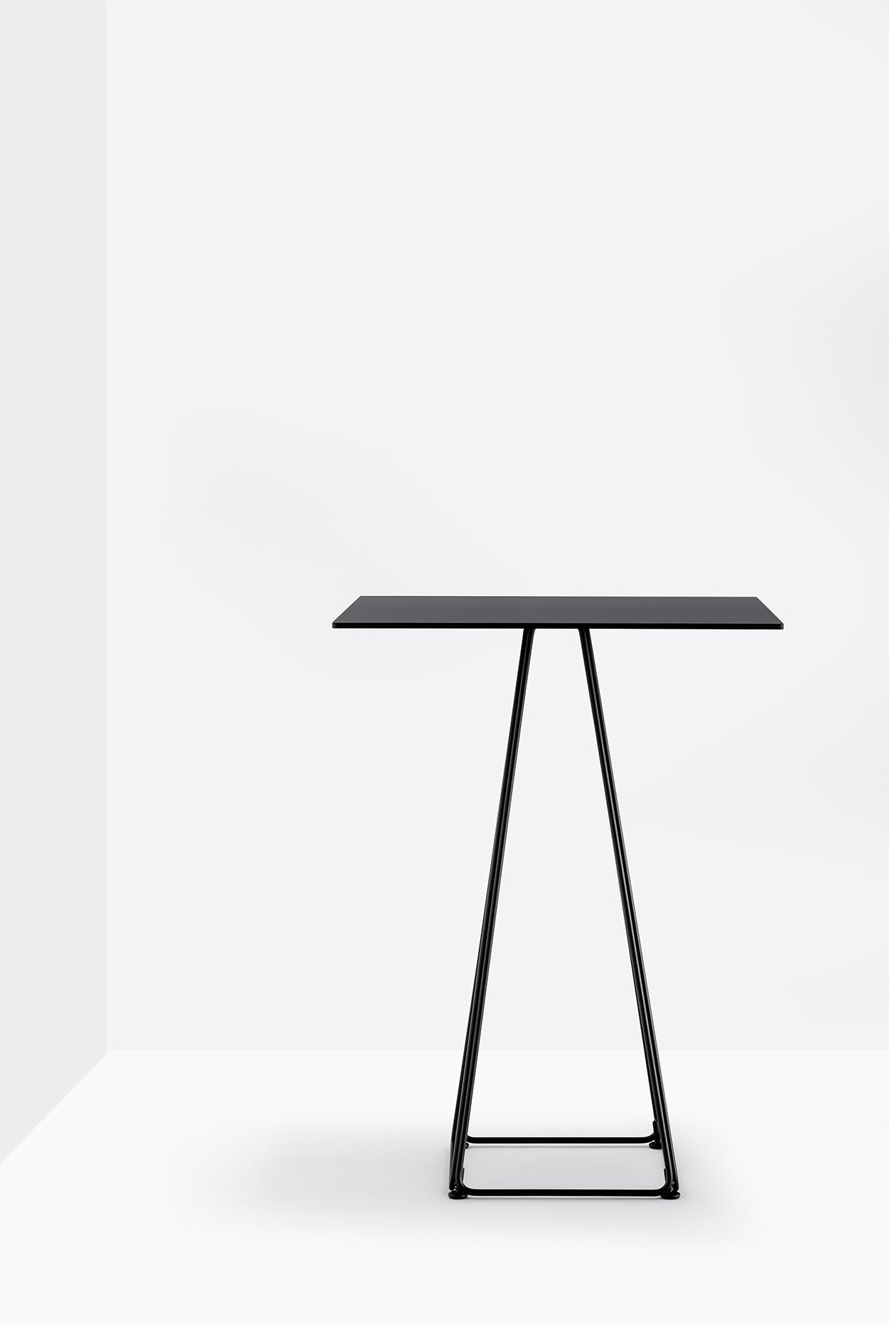 Pedrali Lunar 5444 – picior de masă de bar, în culori la alegere