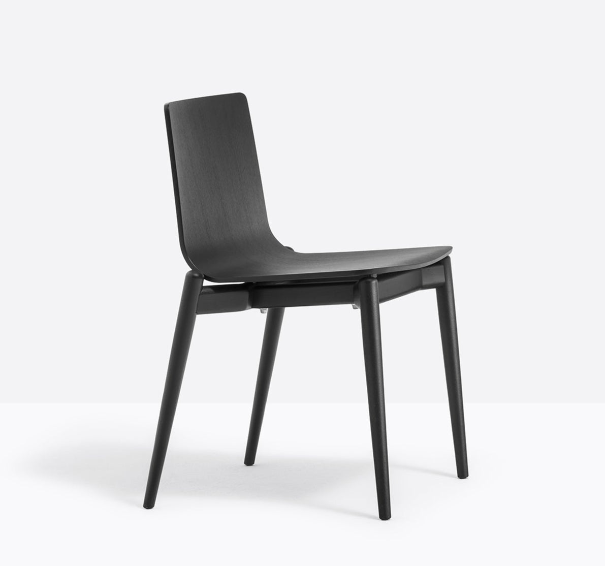 Pedrali Malmö 390 – scaun profesional HoReCa, disponibil în culori variate