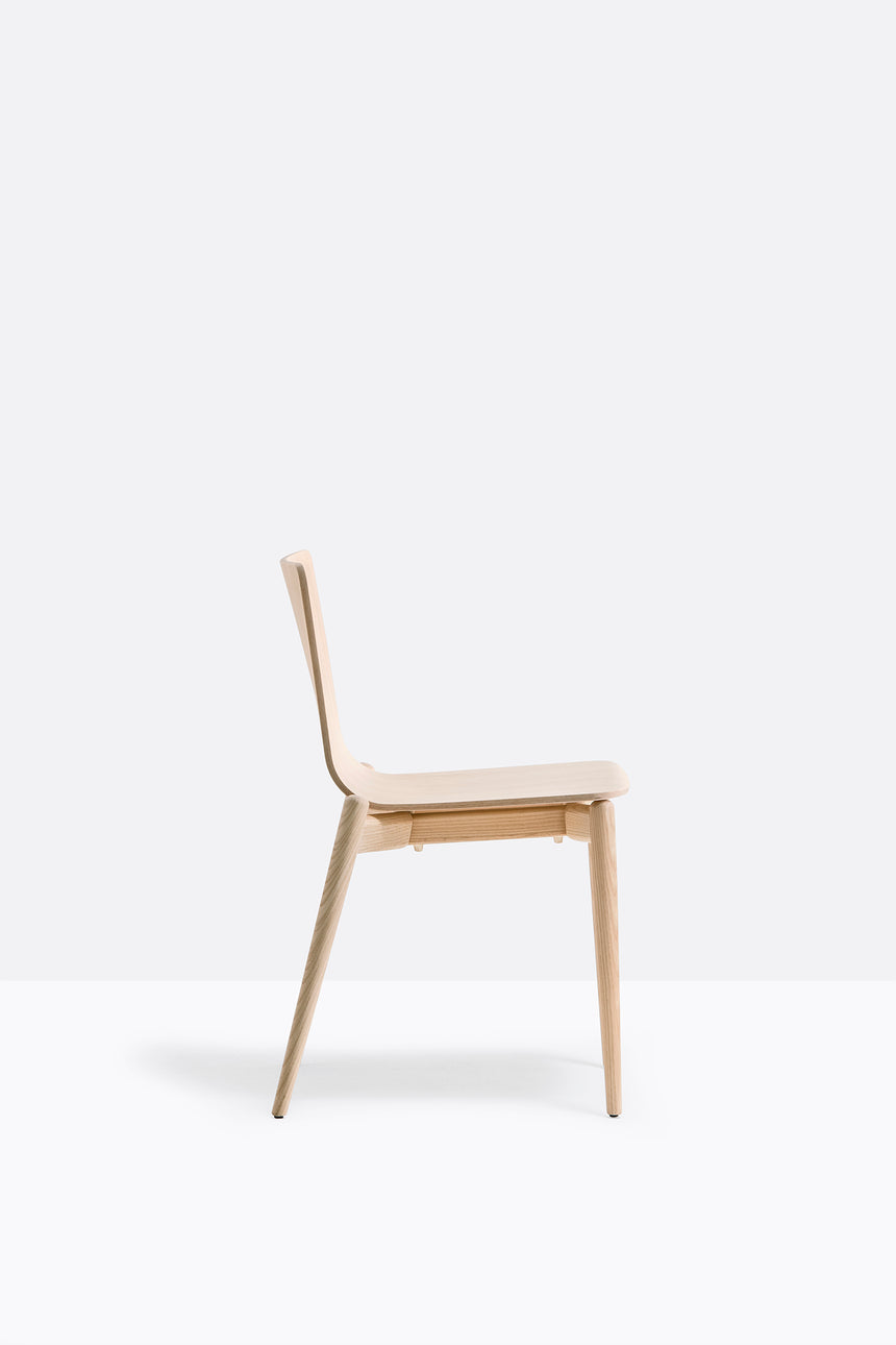 Pedrali Malmö 390 – scaun profesional HoReCa, disponibil în culori variate