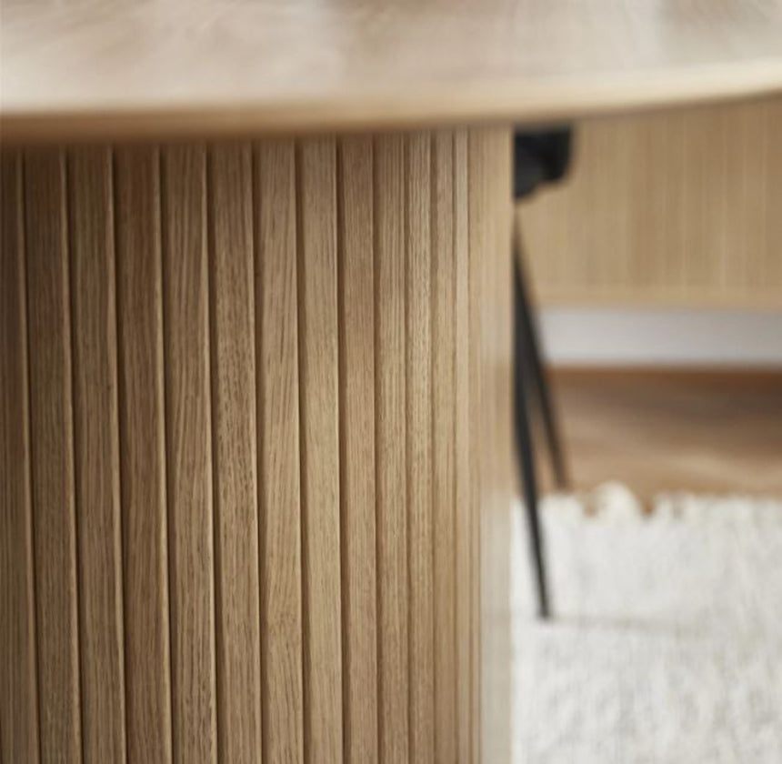 Masă de dining NOLA 95x180 cm, formă ovală, culoare stejar naturMobCenter