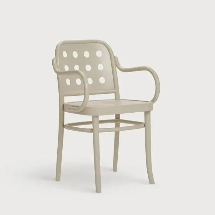 Paged B-6010 scaunMobCenter