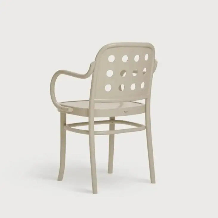 Paged B-6010 scaunMobCenter