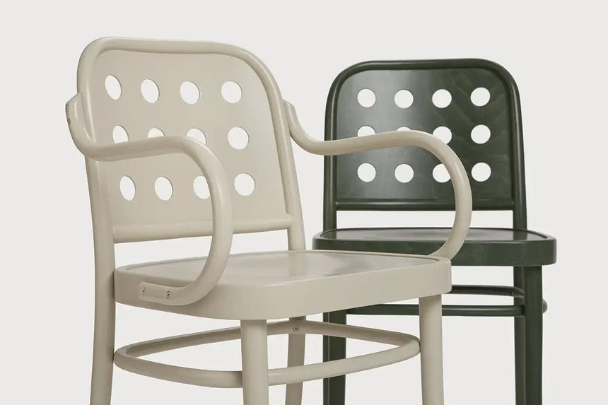 Paged B-6010 scaunMobCenter