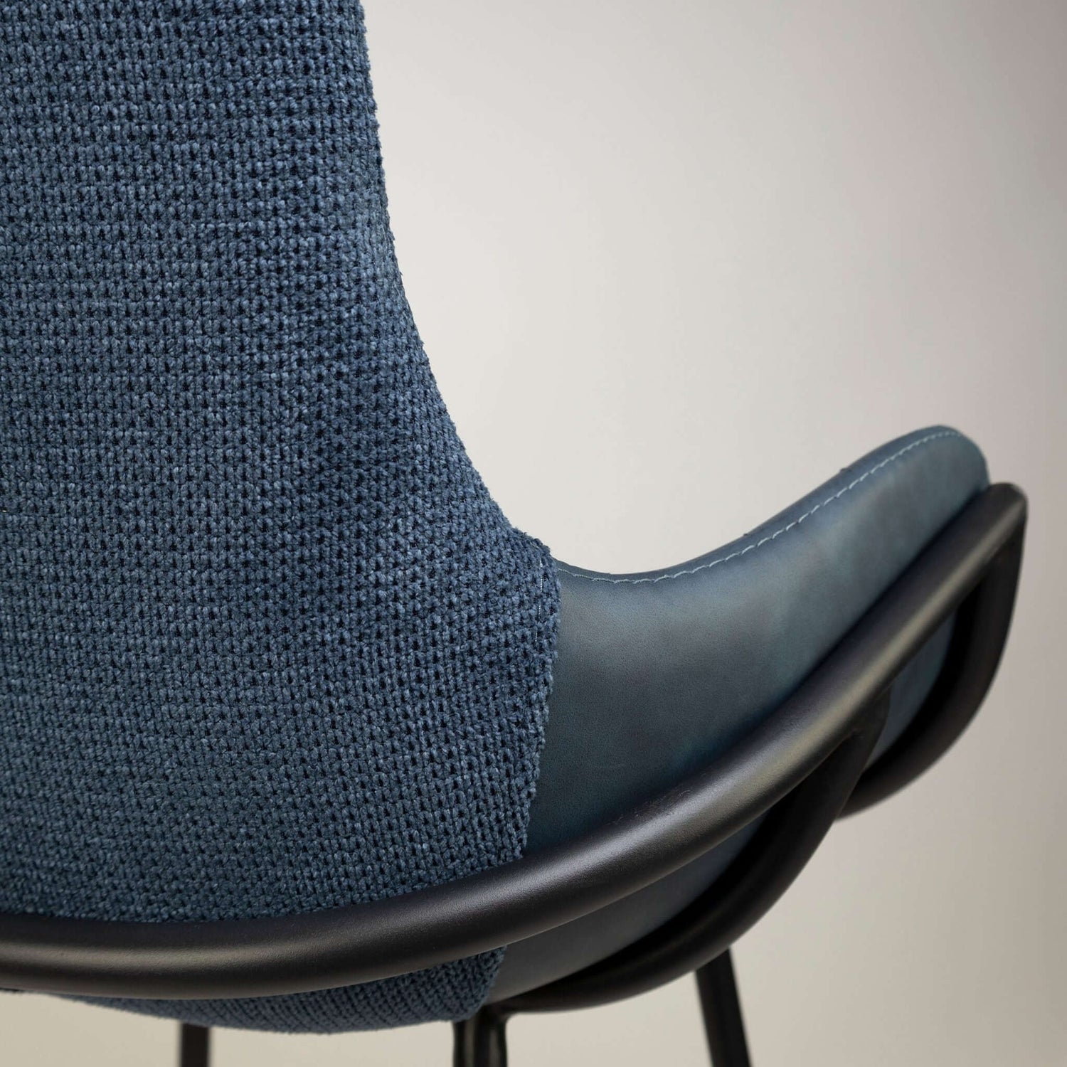 Scaun de bar pentru restaurant Alya, culoare albastrăMobCenter