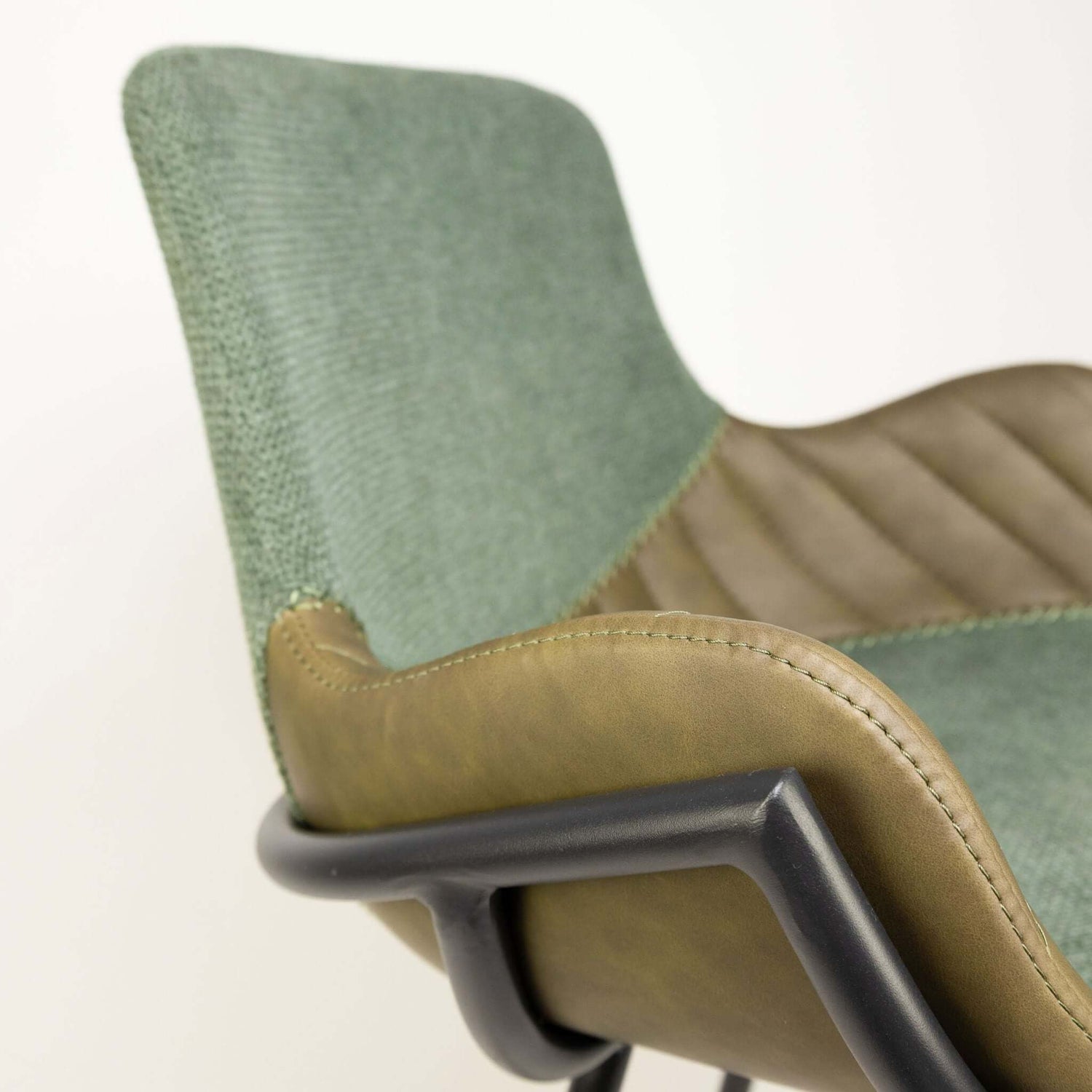 Scaun de bar pentru restaurant Alya, culoare verdeMobCenter