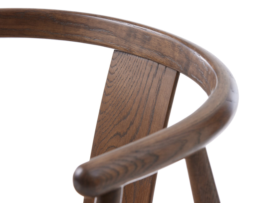 Scaun de dining RELATE, cu cadru din stejar smoked și tapițerie latteMobCenter