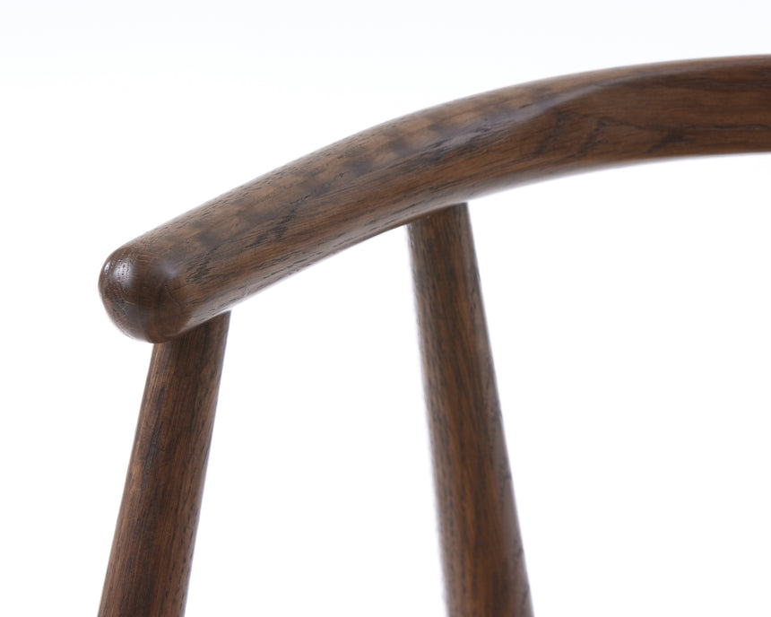 Scaun de dining RELATE, cu cadru din stejar smoked și tapițerie latteMobCenter