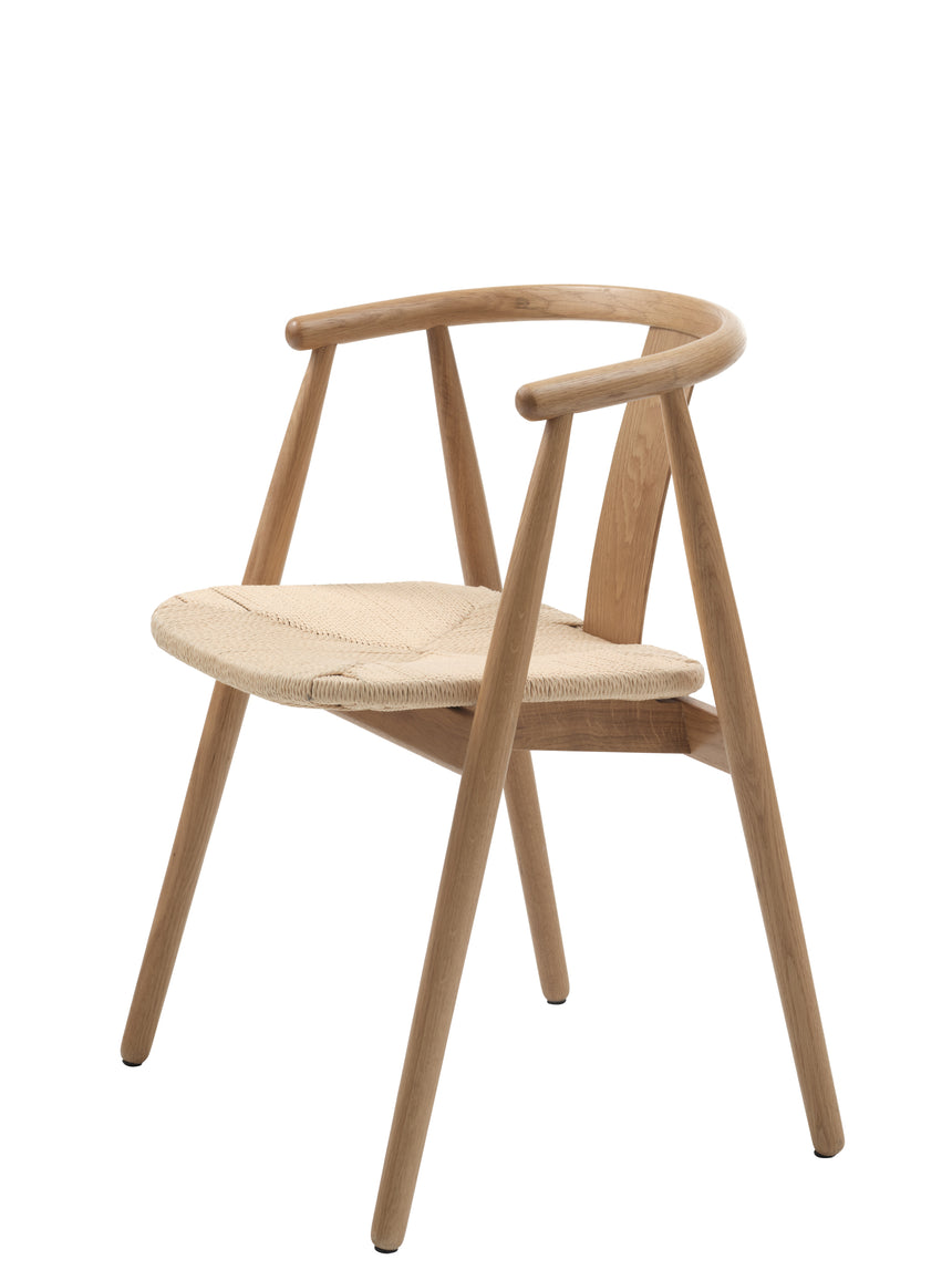 Scaun de dining cu brațe RELATE, cu cadru din stejar naturMobCenter