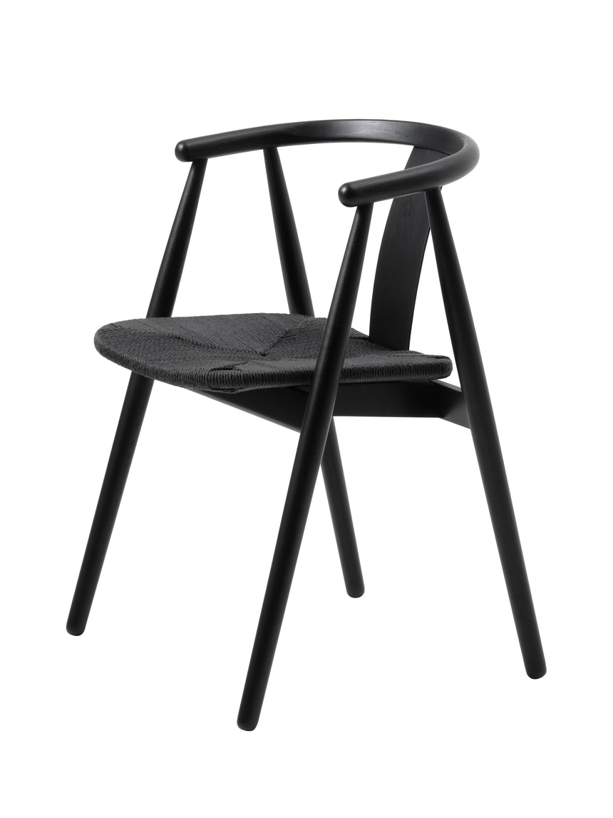 Scaun de dining cu brațe RELATE, cu cadru din stejar negruMobCenter