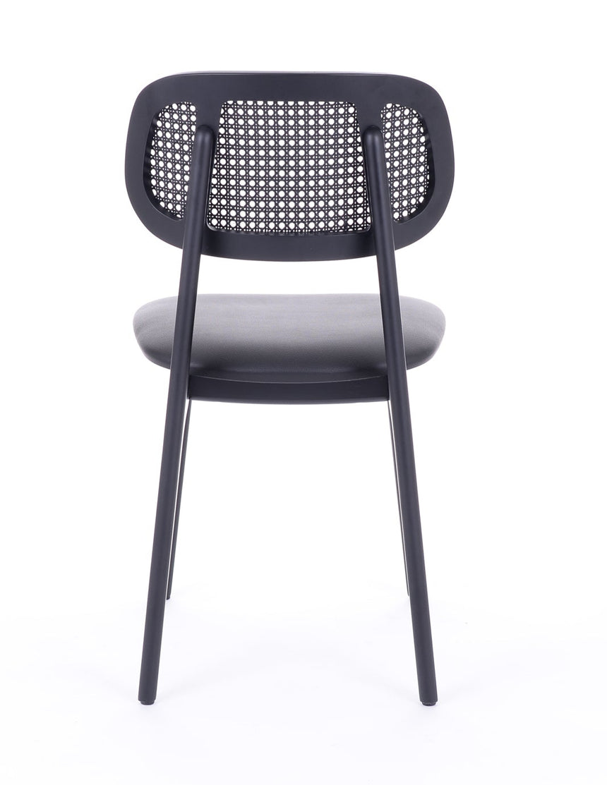 Scaun de restaurant Benet BR – disponibil în culori la alegereMobCenter