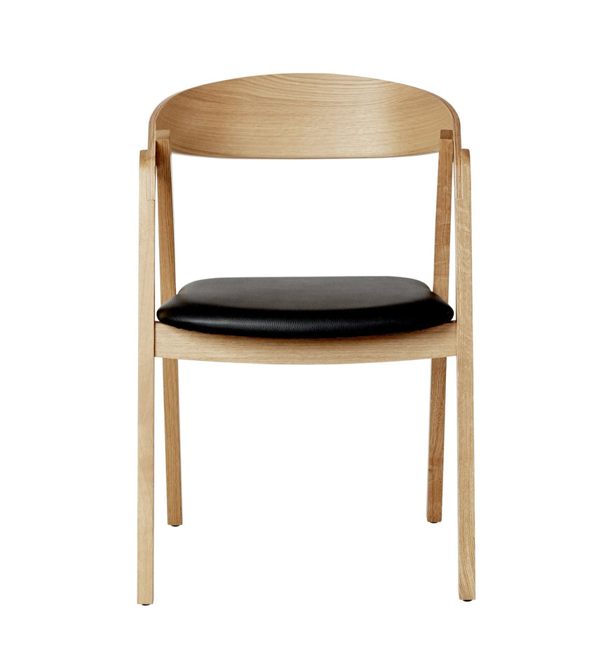 Scaun de restaurant Guru PS – disponibil în culori la alegereMobCenter