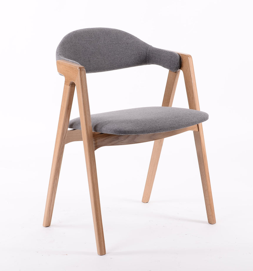 Scaun de restaurant Logan – disponibil în culori la alegereMobCenter