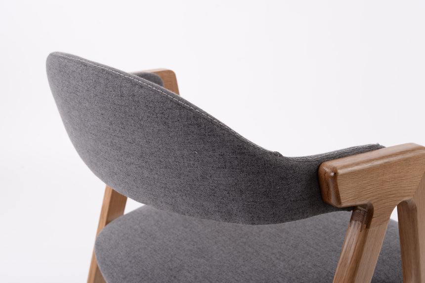 Scaun de restaurant Logan – disponibil în culori la alegereMobCenter