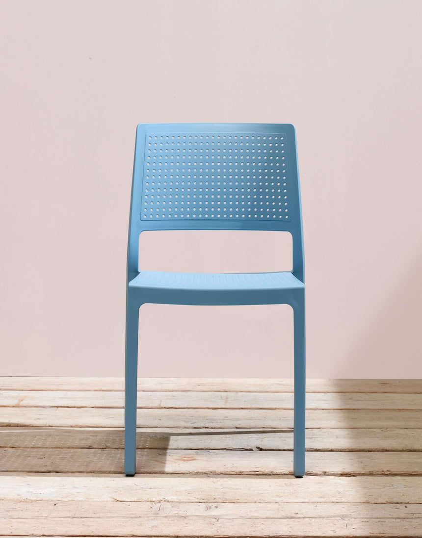 Scaun exterior Emi I. – culori variatMobCenter