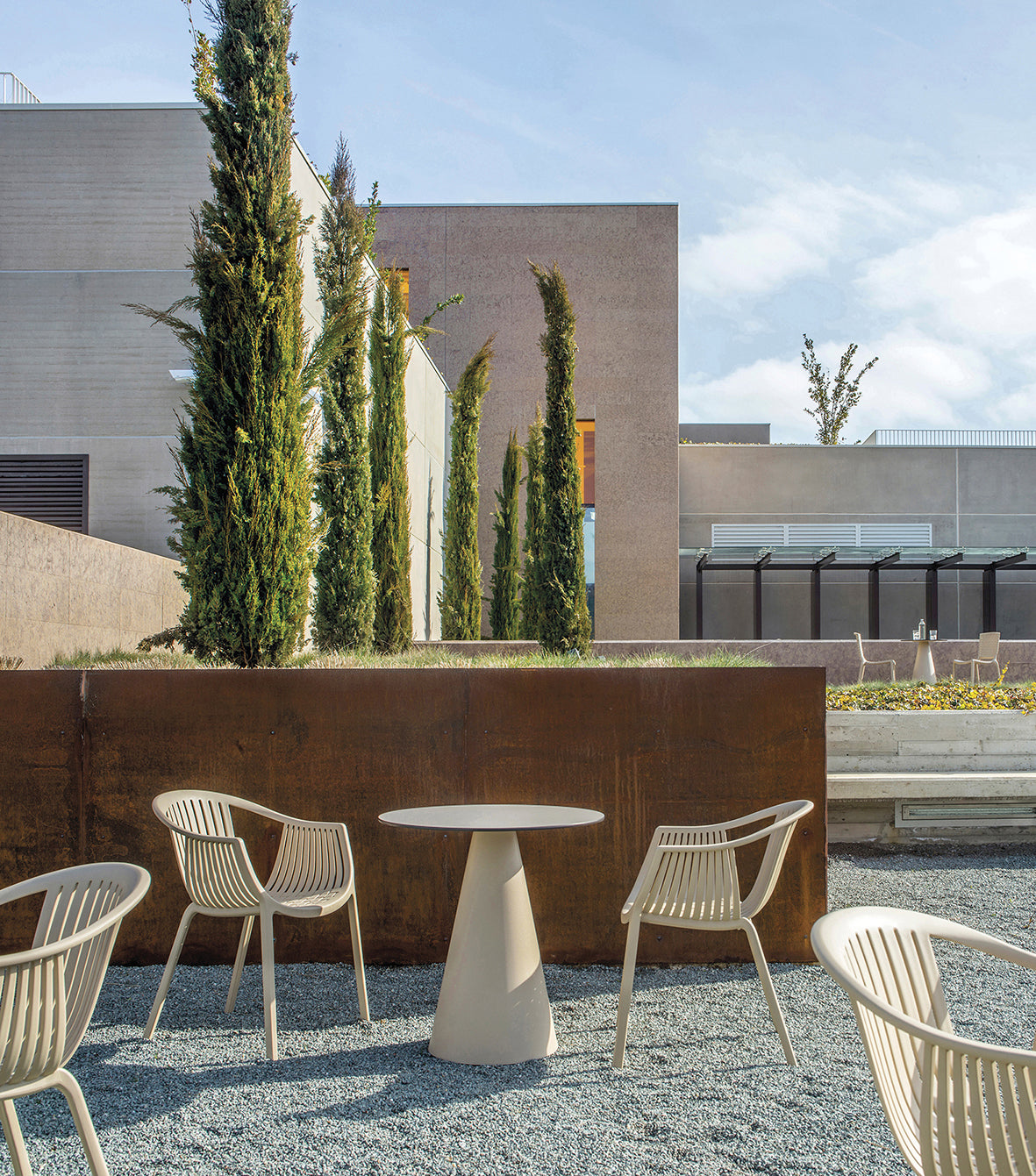 Pedrali Ikon 865 – picior de masă, în culori la alegere