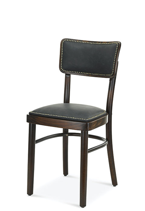 Scaun Fameg Novo A-9610/6 tapițat cu nituri decorative