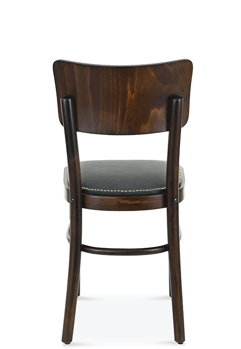 Scaun Fameg Novo A-9610/6 tapițat cu nituri decorative
