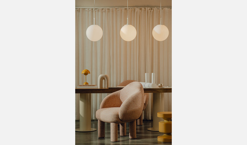 Dumbo – scaun profesional, disponibil în culori variate