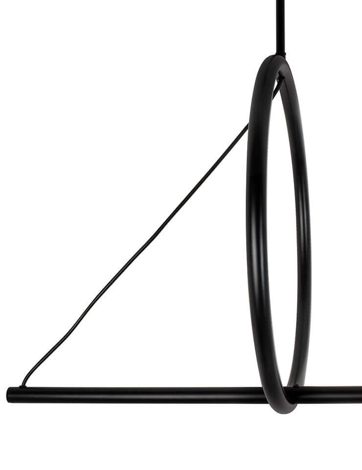 lampă suspendată Stick negruMobCenter