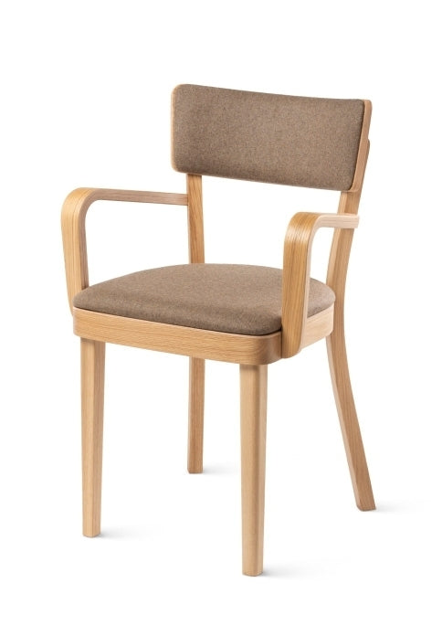 Scaun cu brațe Fameg Solid B-9449/1 tapițat complet
