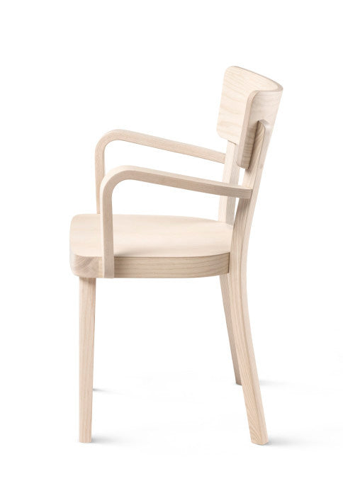 Scaun cu brațe Fameg Solid B-9449 din lemn masiv