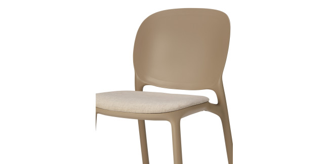 SC Hug II. scaun plastic tapitat pentru exterior