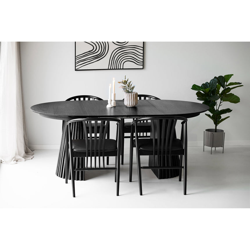 Scaun de dining Agustin – Negru / șezut piele ecologică