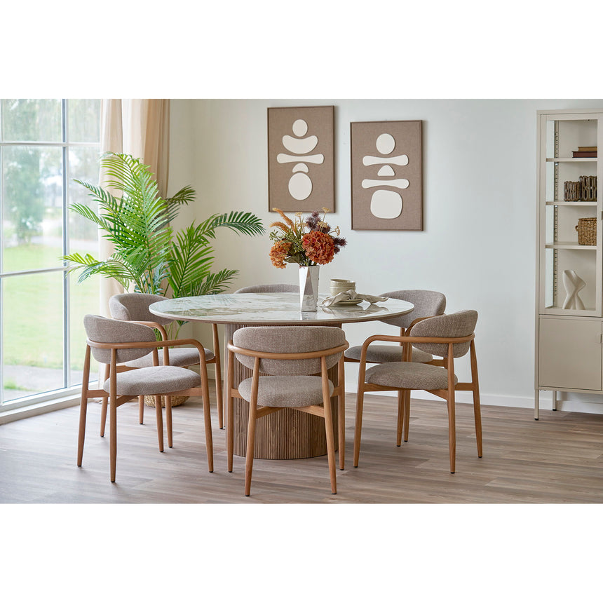 Scaun de dining cu brațe Levanto – Nisipiu / Natur