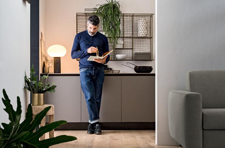 Canapea extensibilă Regis – picioare în formă de L