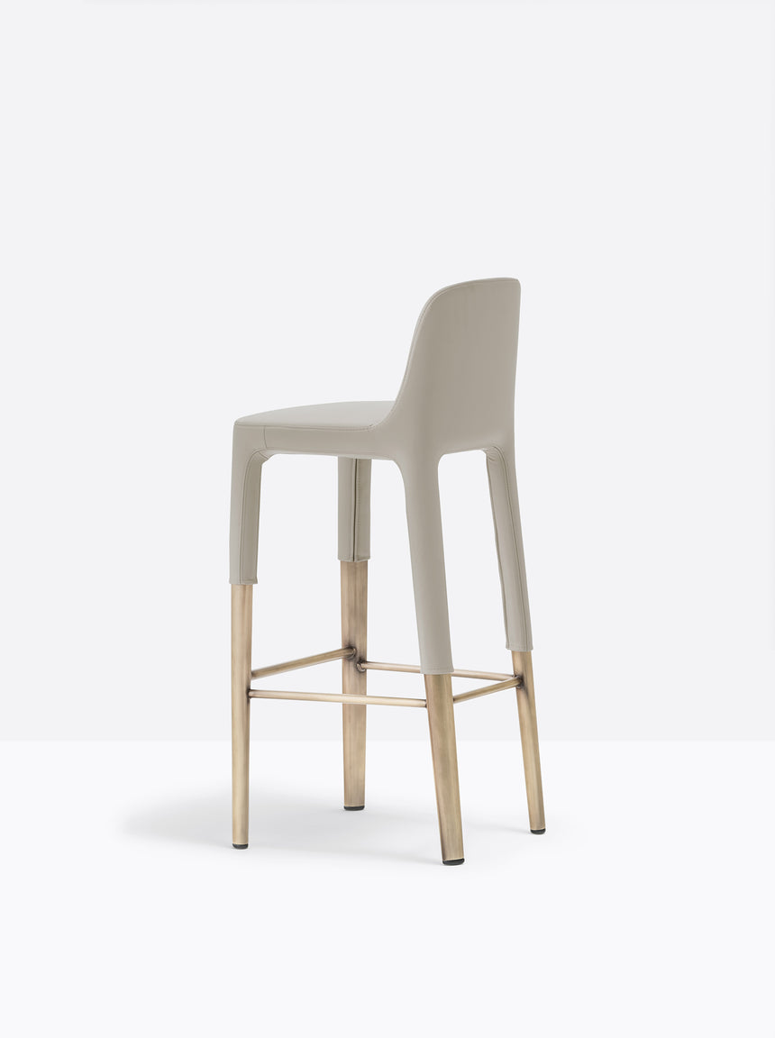 Pedrali Ester 698 – scaun bar, confort profesional și design modern