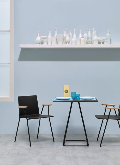 Pedrali Lunar 5440 – picior de masă, în culori la alegere