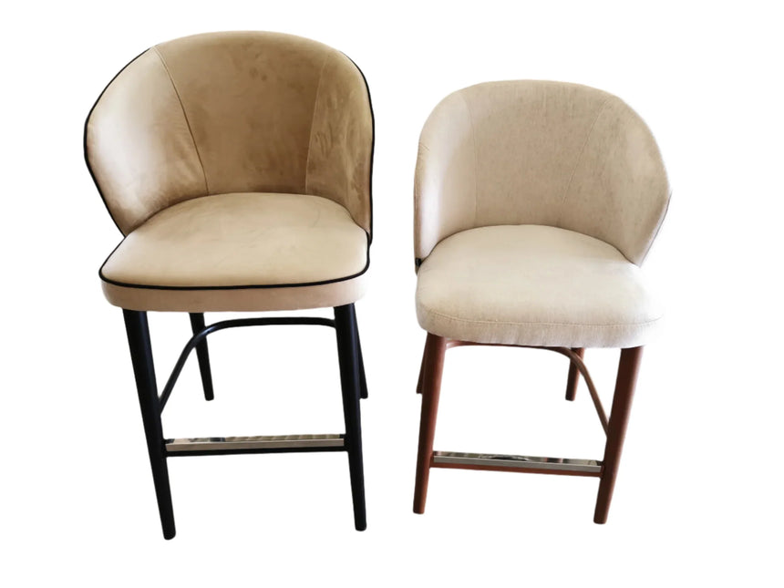 Scaun de bar SIGMA I - design minimalist și confort