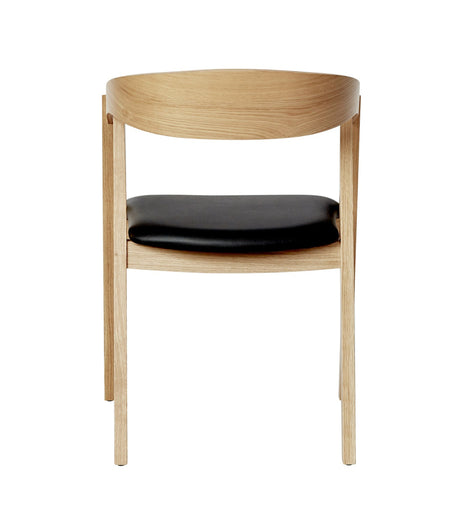 Scaun de restaurant Guru PS – disponibil în culori la alegereMobCenter