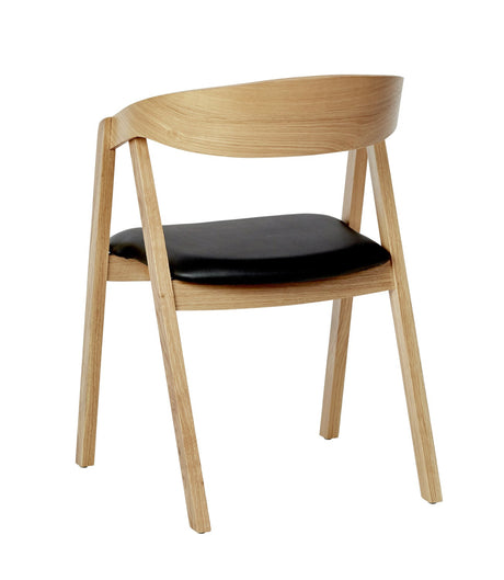 Scaun de restaurant Guru PS – disponibil în culori la alegereMobCenter