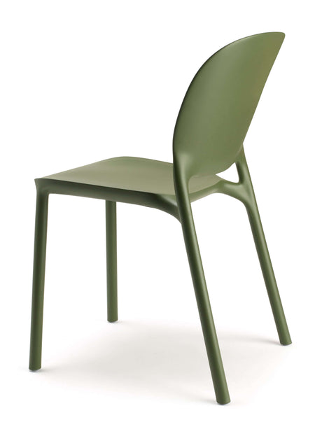 Scaun exterior Hug I. – culori variateMobCenter