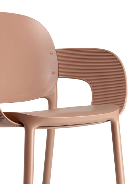 Scaun exterior Hug II. – culori variateMobCenter