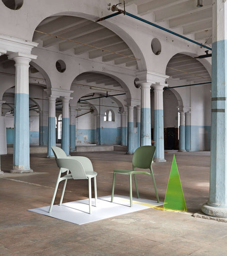 Scaun exterior Hug II. – culori variateMobCenter