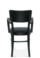 Scaun cu brațe Fameg Novo B-9610/6 tapițat cu nituri